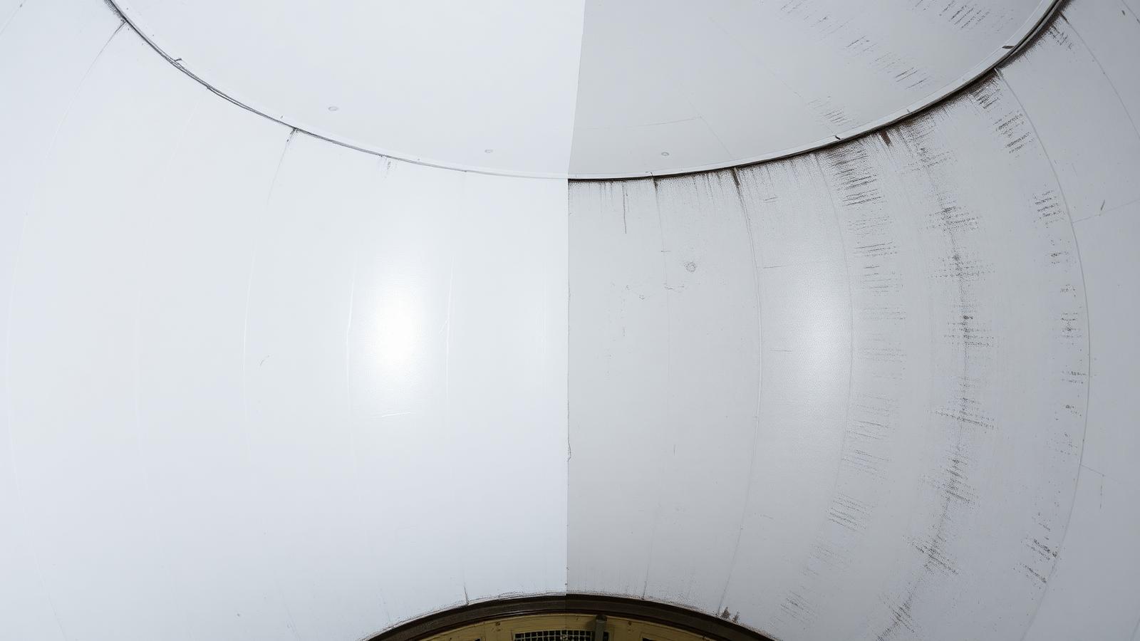 Concrete tank interior split between GRP lining and seamless polyurea lining